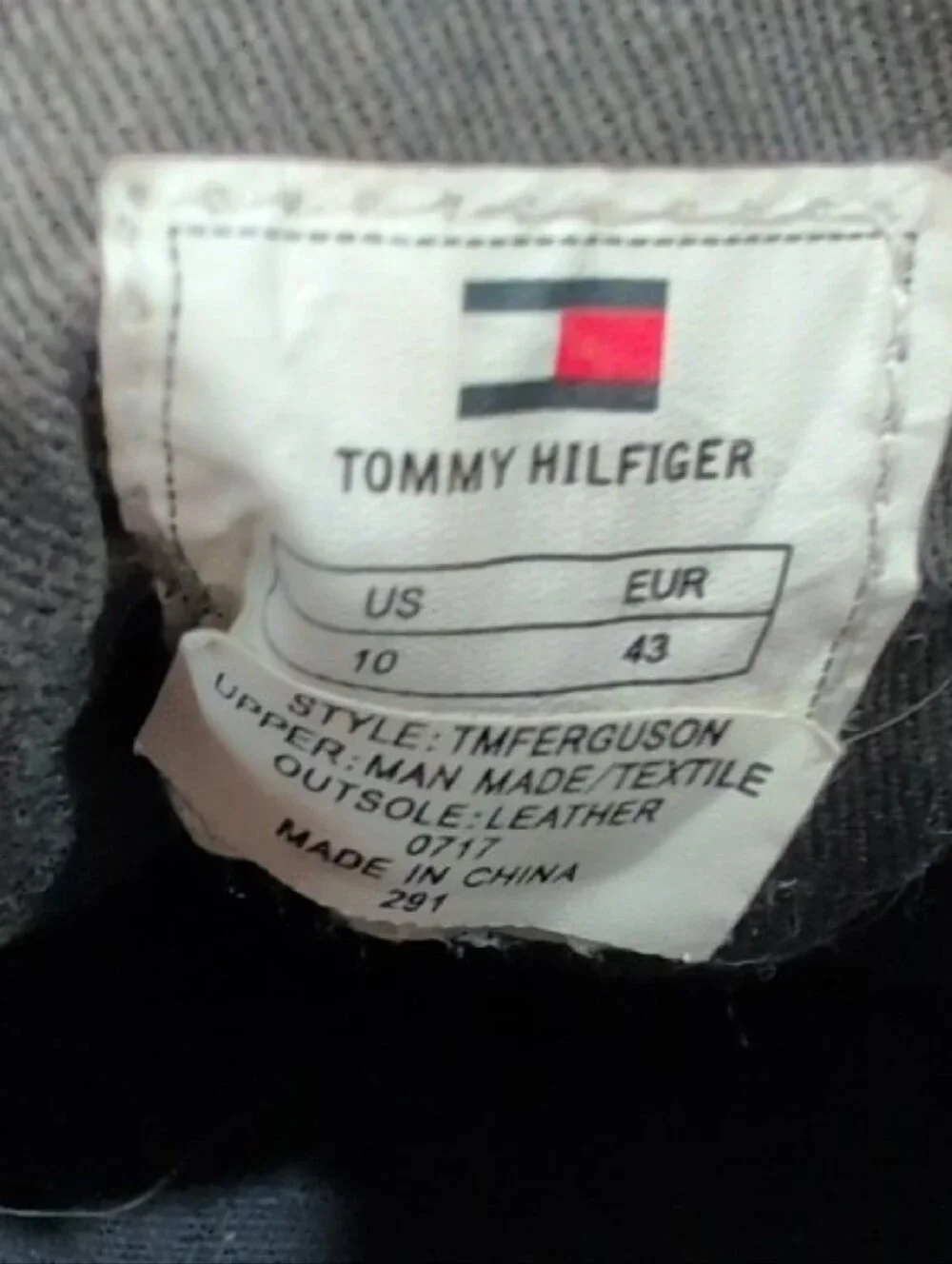 Tommy Hilfiger versatile men